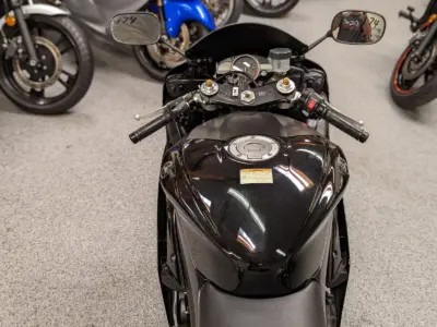 2015 Yamaha R6 RAVEN