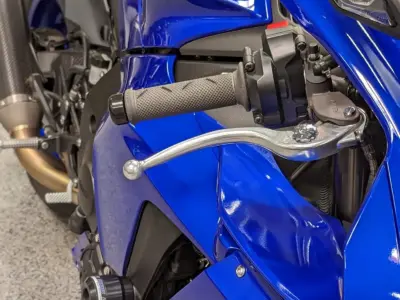 2020 Yamaha R1