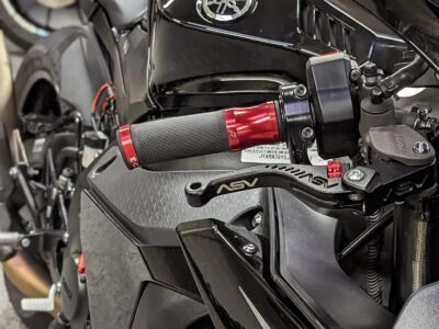 2018 Yamaha R1 RAVEN