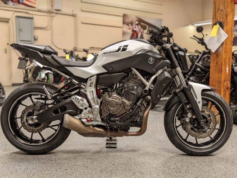 2015 Yamaha FZ07 FZ-07