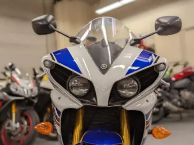 2014 Yamaha R1