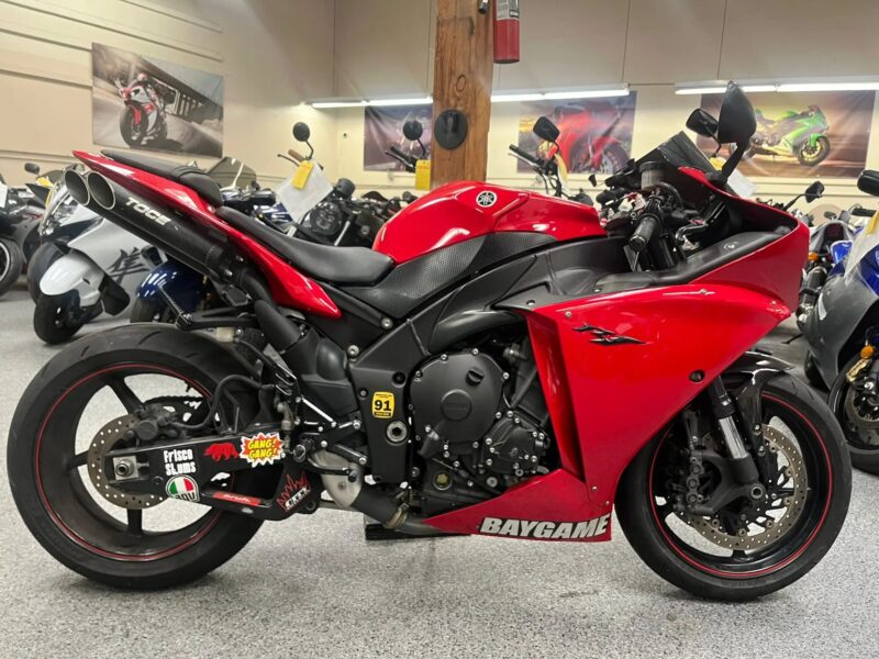 2014 Yamaha R1