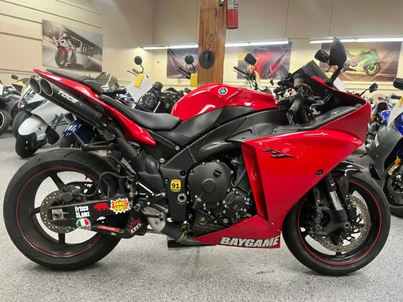 2014 Yamaha R1