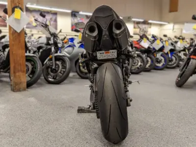 2011 Yamaha R1 Crossplane