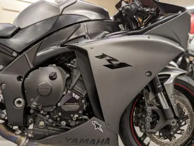 2011 Yamaha R1 Crossplane