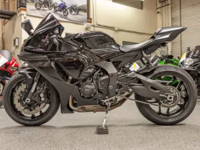 2020 Yamaha R1