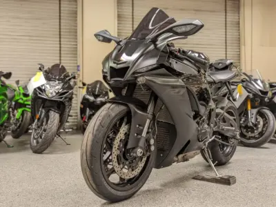 2020 Yamaha R1
