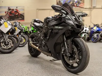 2020 Yamaha R1