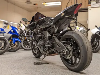 2020 Yamaha R1