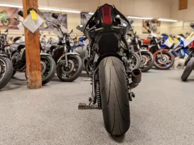 2020 Yamaha R1
