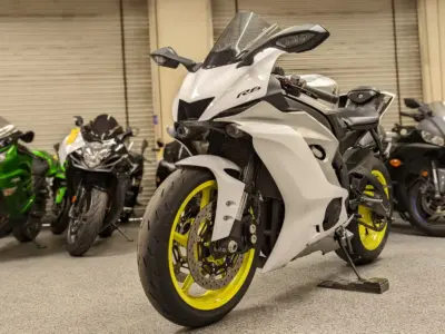 2017 Yamaha R6