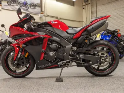 2013 Yamaha R1