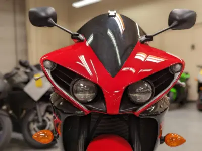 2013 Yamaha R1