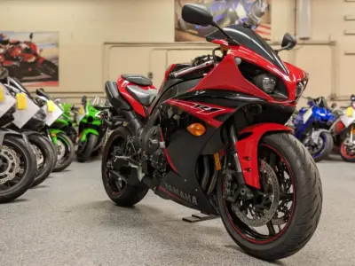 2013 Yamaha R1