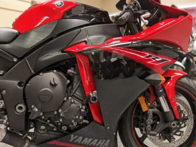 2013 Yamaha R1