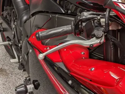 2013 Yamaha R1