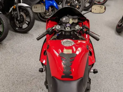 2013 Yamaha R1