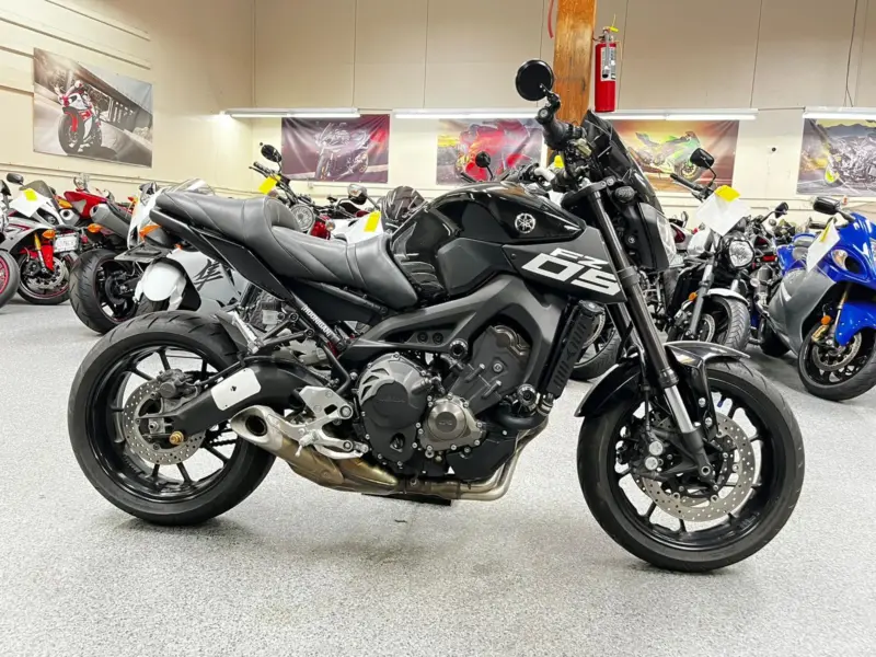 2016 Yamaha FZ09 FZ-09