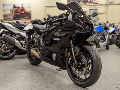 2022 YAMAHA R7