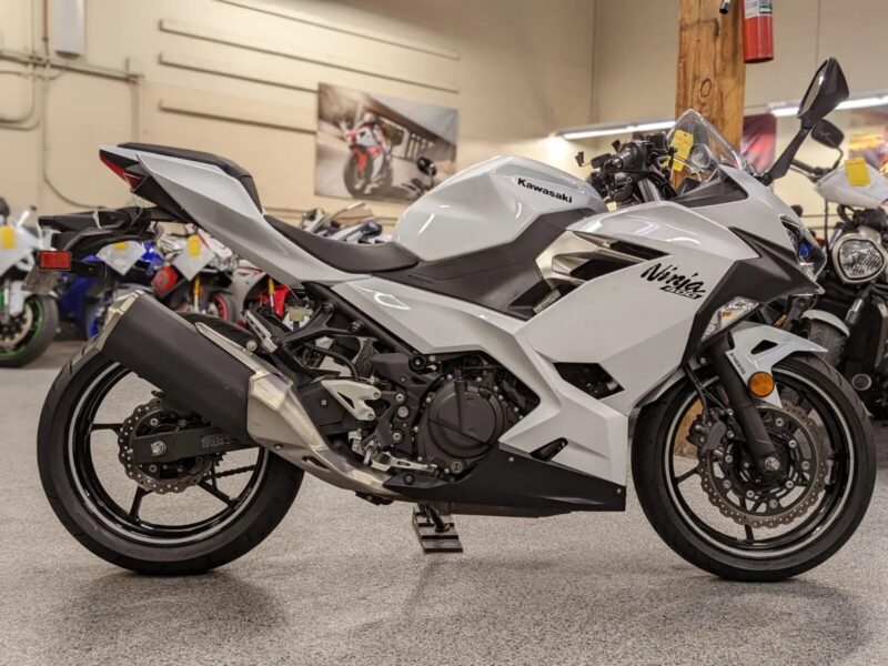 2020 Kawasaki Ninja 400 ABS