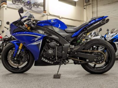 2009 Yamaha R1 Crossplane