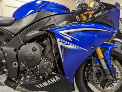 2009 Yamaha R1 Crossplane