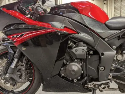 2009 Yamaha R1 Crossplane