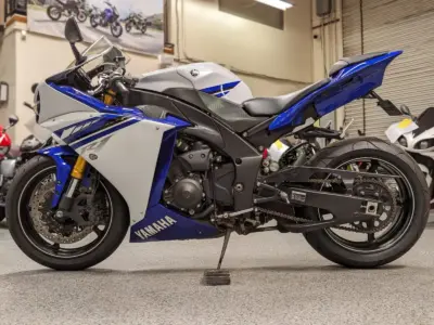 2014 Yamaha R1