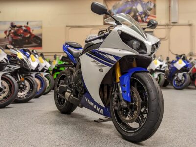 2014 Yamaha R1