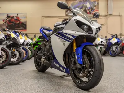 2014 Yamaha R1