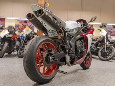 2010 Yamaha R1 Crossplane