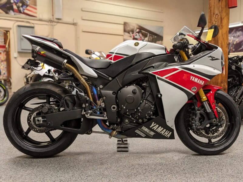 2012 Yamaha R1 50TH ANNIVERSARY