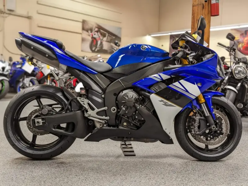 2008 Yamaha R1