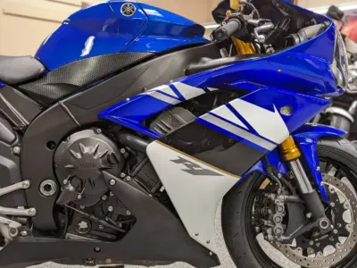 2008 Yamaha R1