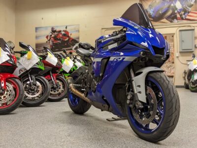 2021 Yamaha R1