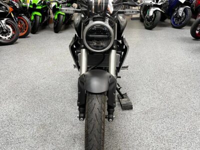 2019 HONDA CB300R