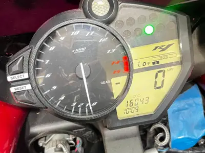 2009 Yamaha R1 Crossplane