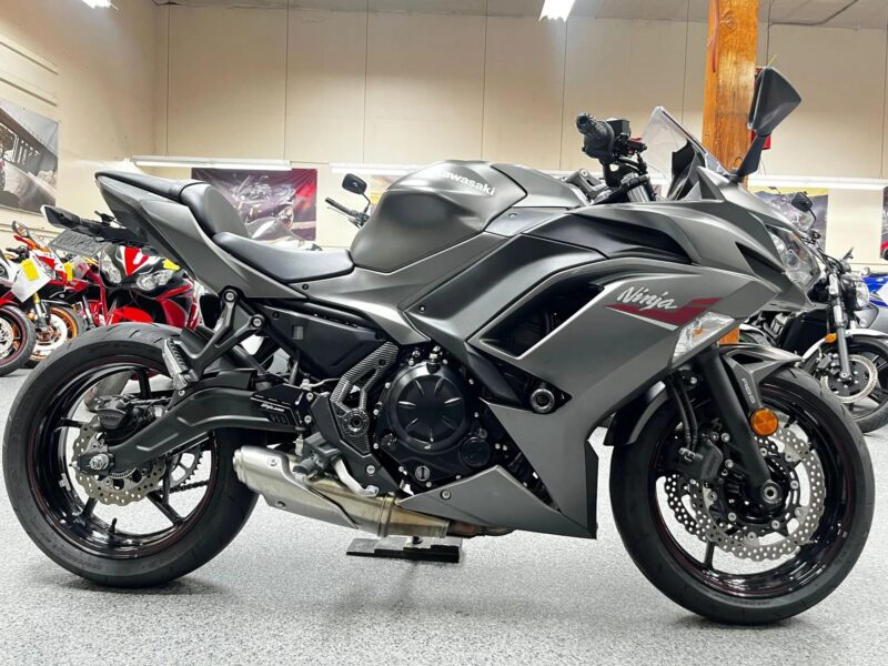 2022 Kawasaki Ninja 650 ABS