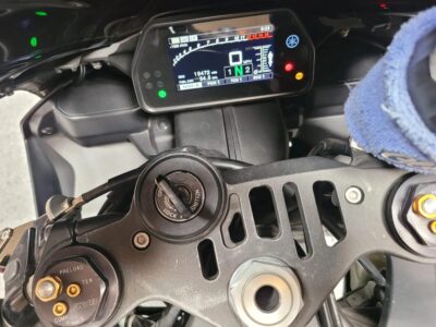 2016 Yamaha R1S