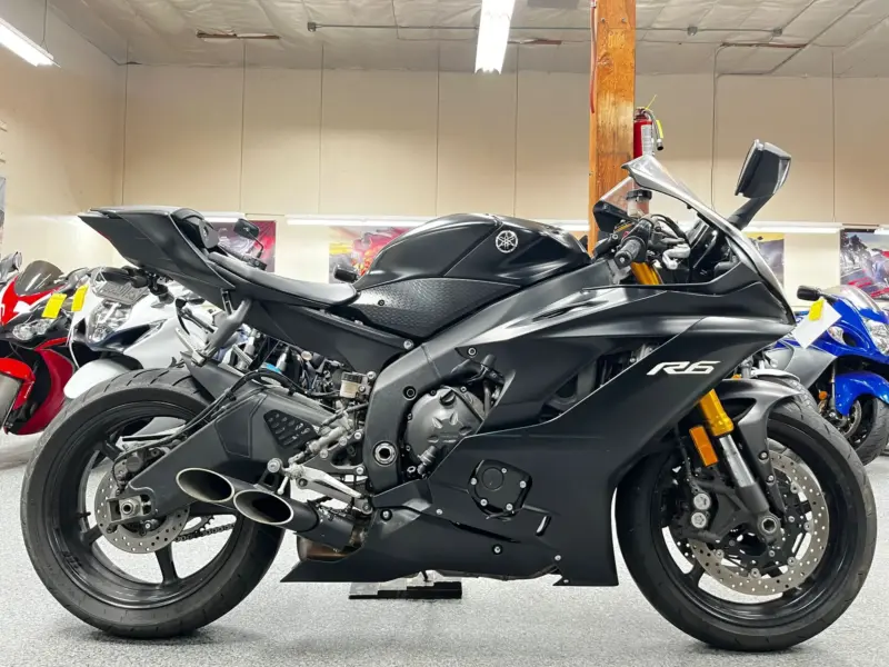 2017 Yamaha R6
