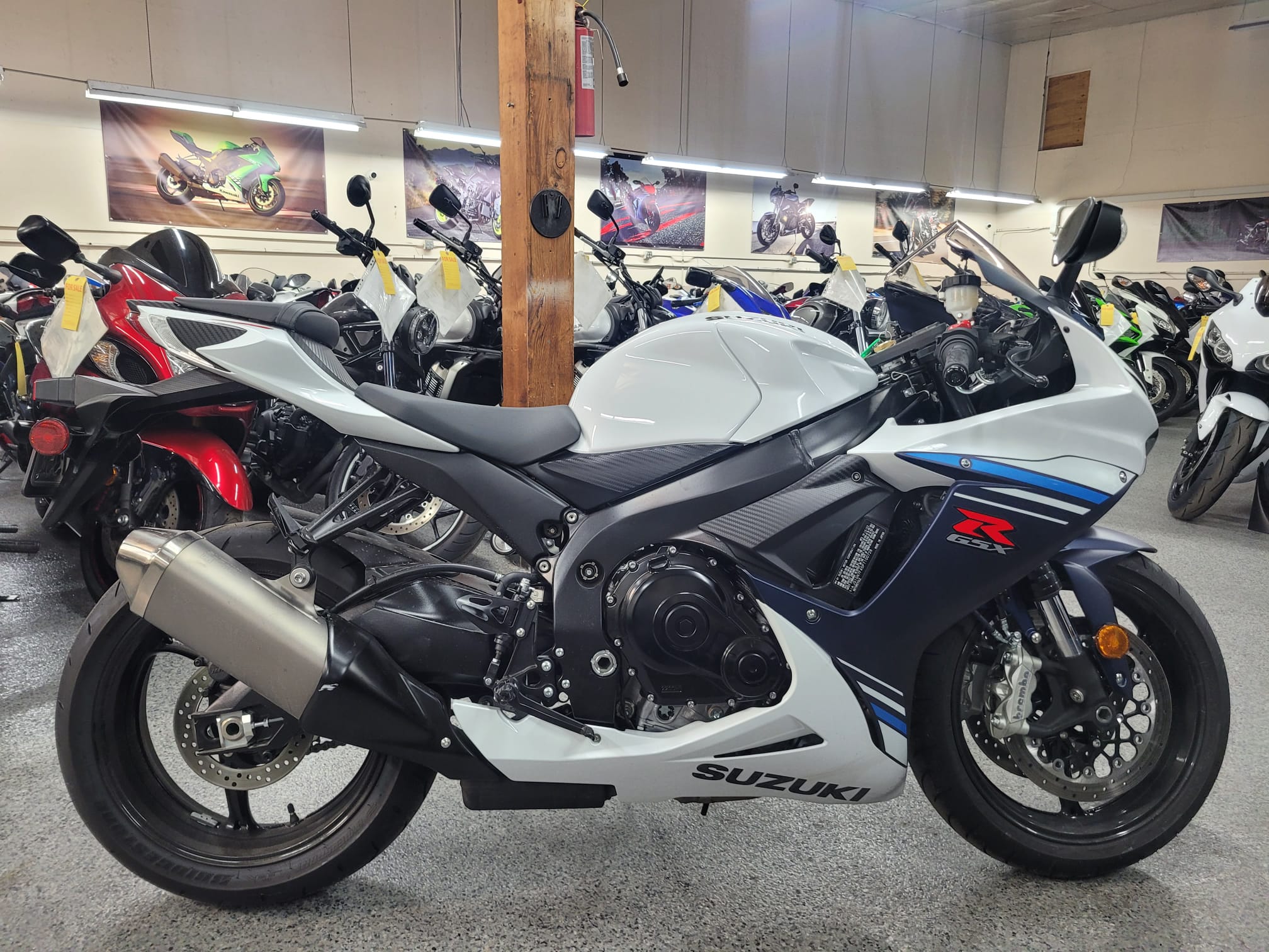 2023 Suzuki GSXR 600 AK Motors