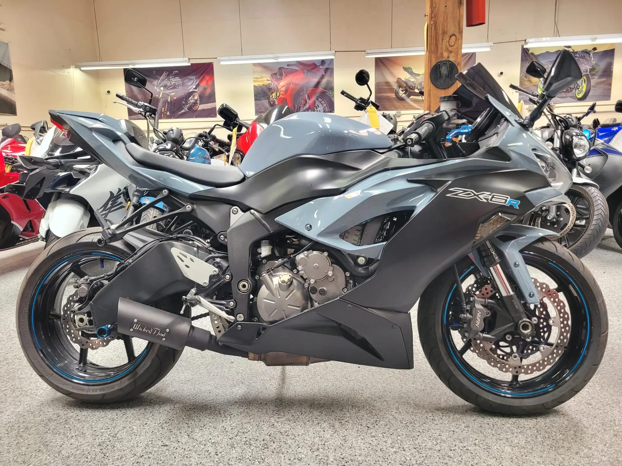 2019 Kawasaki Ninja 636 ZX6R - AK MotorsAK Motors