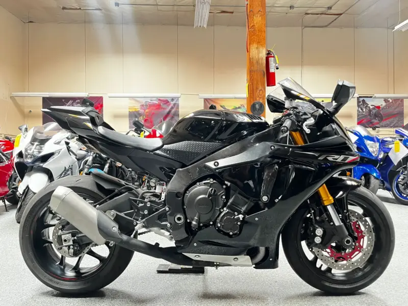 2018 Yamaha R1