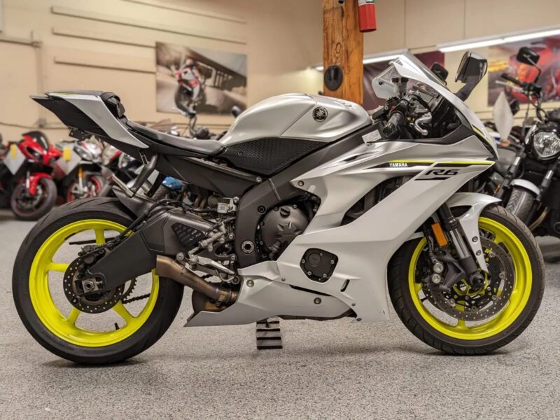 2017 Yamaha R6