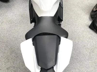 2022 YAMAHA R7