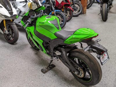 2021 KAWASAKI ZX10RR