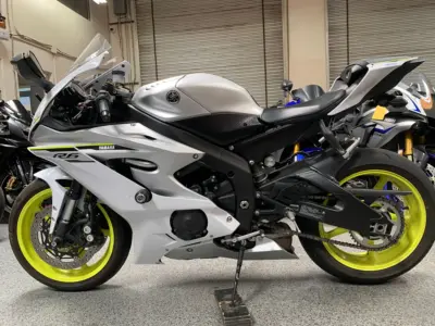 2017 Yamaha R6
