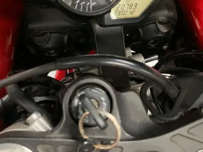 2011 Yamaha R1 Crossplane Raven