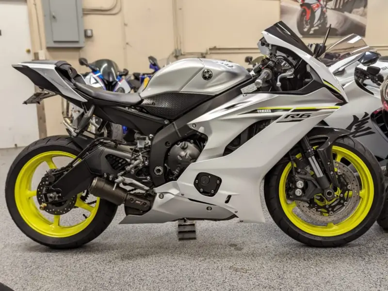 2017 Yamaha R6