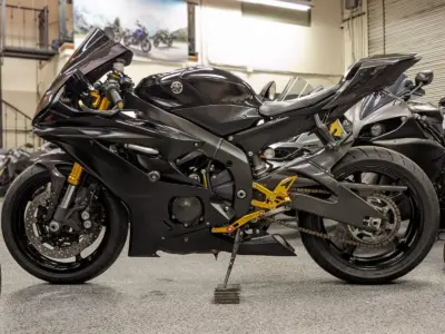 2017 Yamaha R6